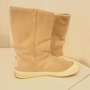 Classic UGG boots with Dunlop rubber volley soles